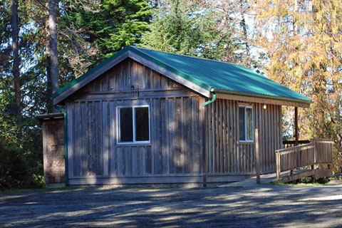 Riley Ranch County Park Campground cabin, Coos County, Oregon