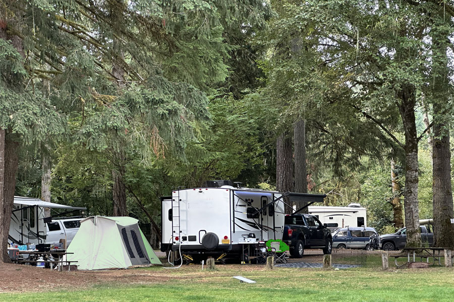 Big Eddy campground, Oregon